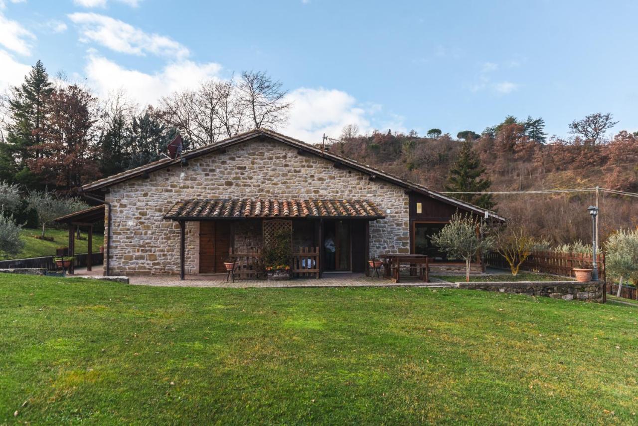 Agriturismo Ponte Di Riocchio Губбио Экстерьер фото