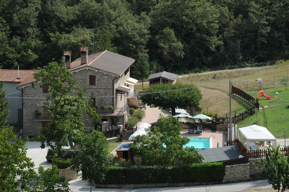 Agriturismo Ponte Di Riocchio Губбио Экстерьер фото